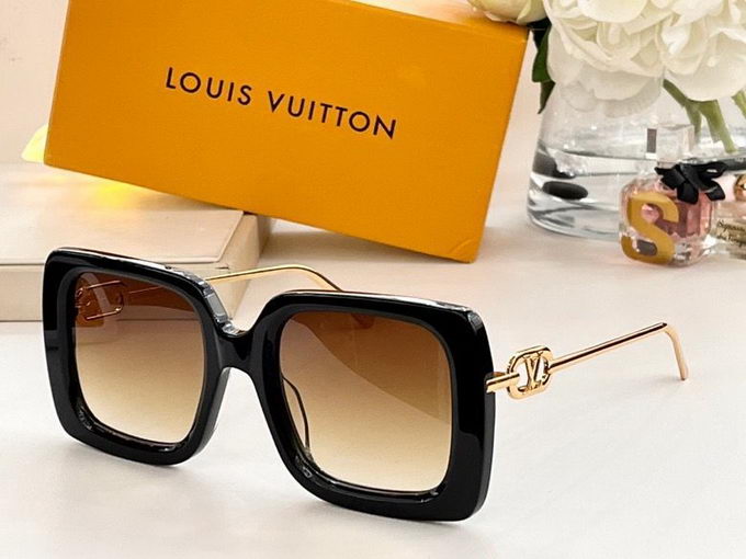 Louis Vuitton Sunglasses ID:20230516-277